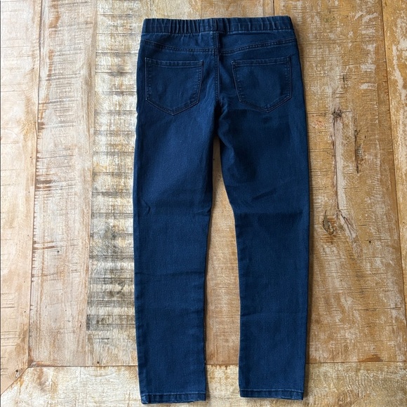 New Girls large bottoms bundle size 7/8 yr - Picture 9 of 9